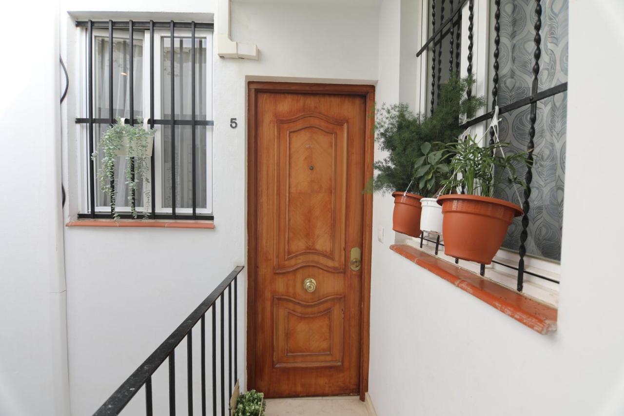 Rentalsevilla Descubriendo Sevilla En Pareja Exterior foto